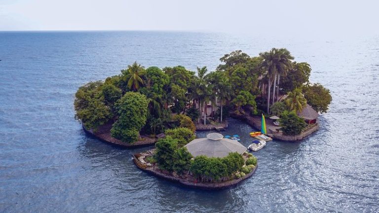 Isletas de Granada, hijas del Mombacho
