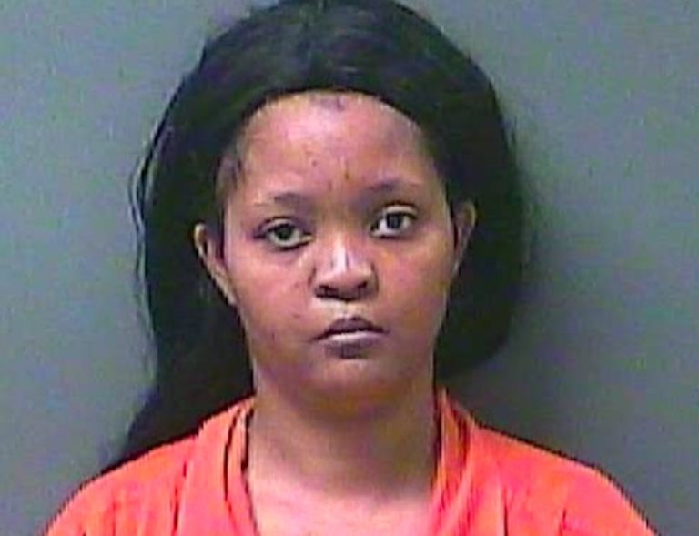 Mata brutalmente a su esposo y pide ayuda a sus hijos para deshacerse del cadáver