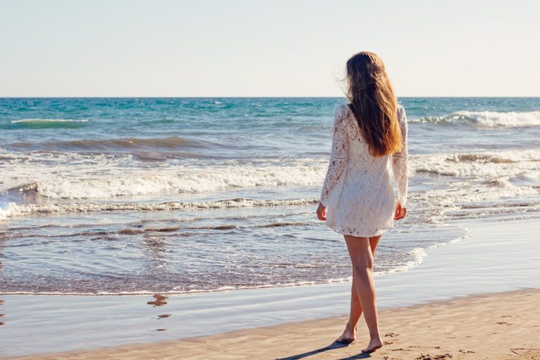 6 razones por las que el mar te hace sentir feliz