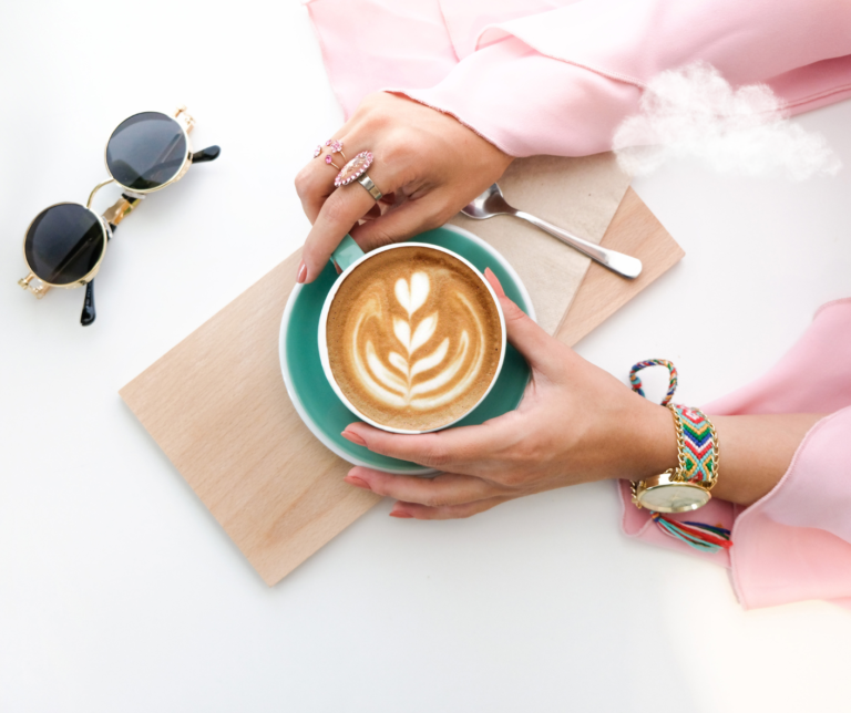 5 beneficios de la cafeína que necesitas conocer