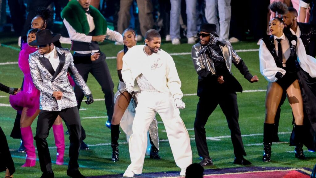 usher performs at the super bowl lviii pregame held at news photo 1707702029 rcg71.com