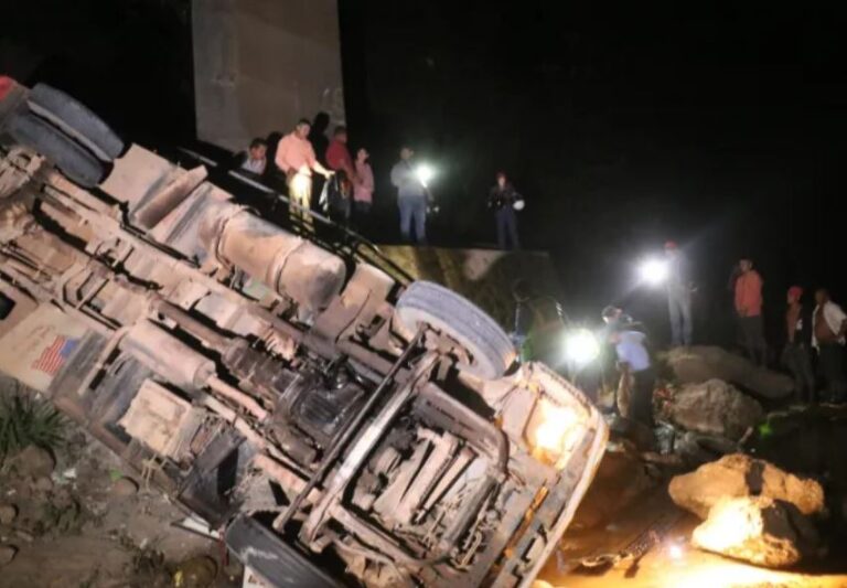 Tragedia en Siuna: Camión cae al precipicio y deja cinco muertos