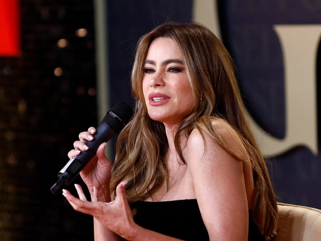 Sofia Vergara 1 rcg71.com