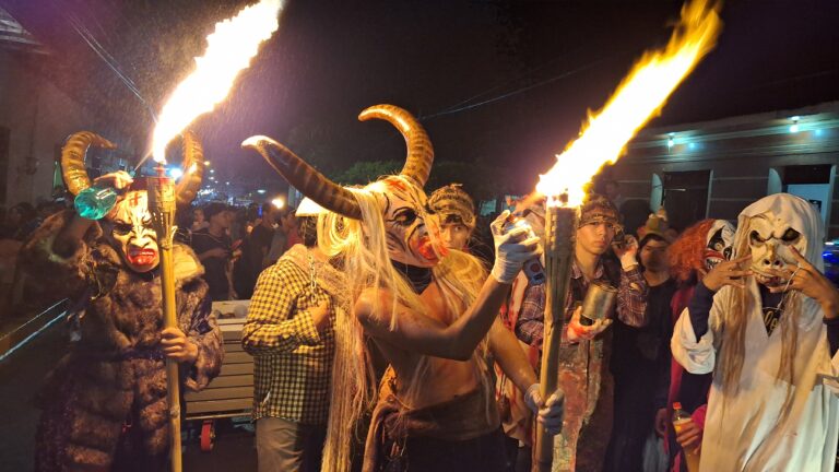 Procesión de los Ahuizotes: La fiesta más aterradora de Nicaragua