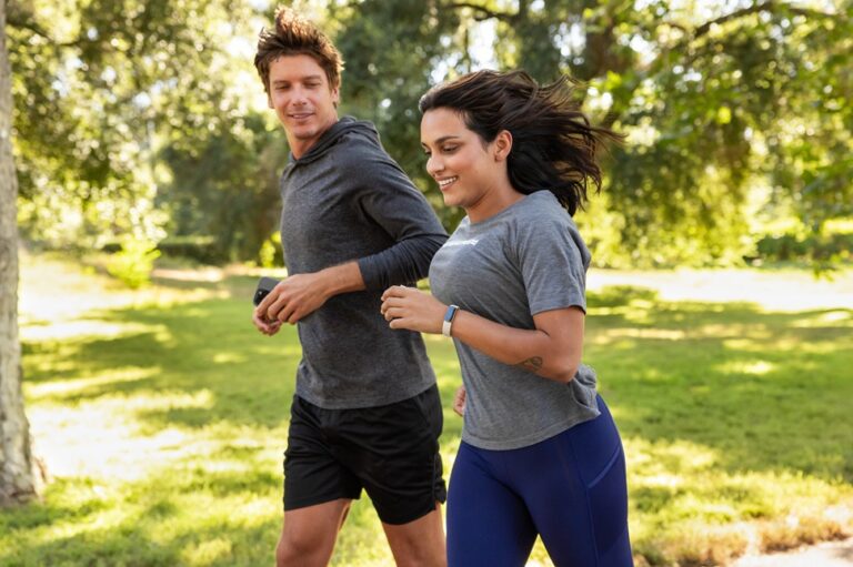 Conoce 5 beneficios de entrenar en pareja