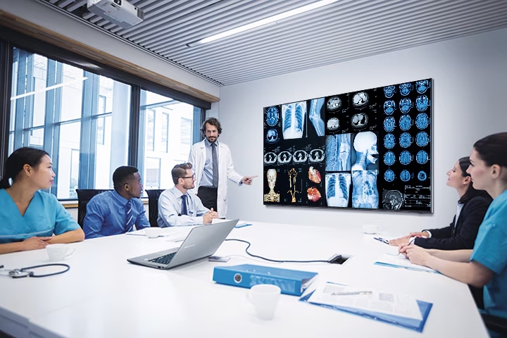 Tecnología al servicio de la vida: Samsung presenta soluciones para hospitales y clínicas en Latinoamérica